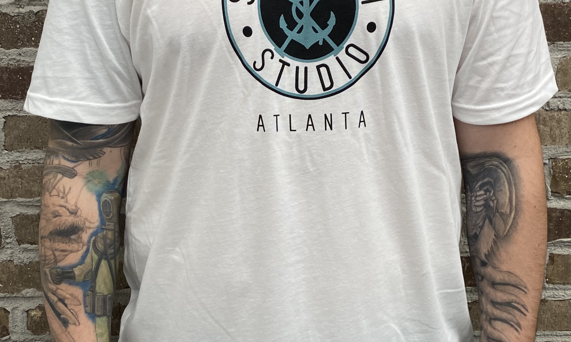 Men's Circle Logo Short Sleeve White T-Shirt – Sink or Swim Studio